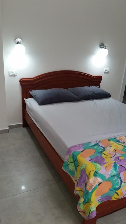 Herzliya Center Apartments 외부 사진